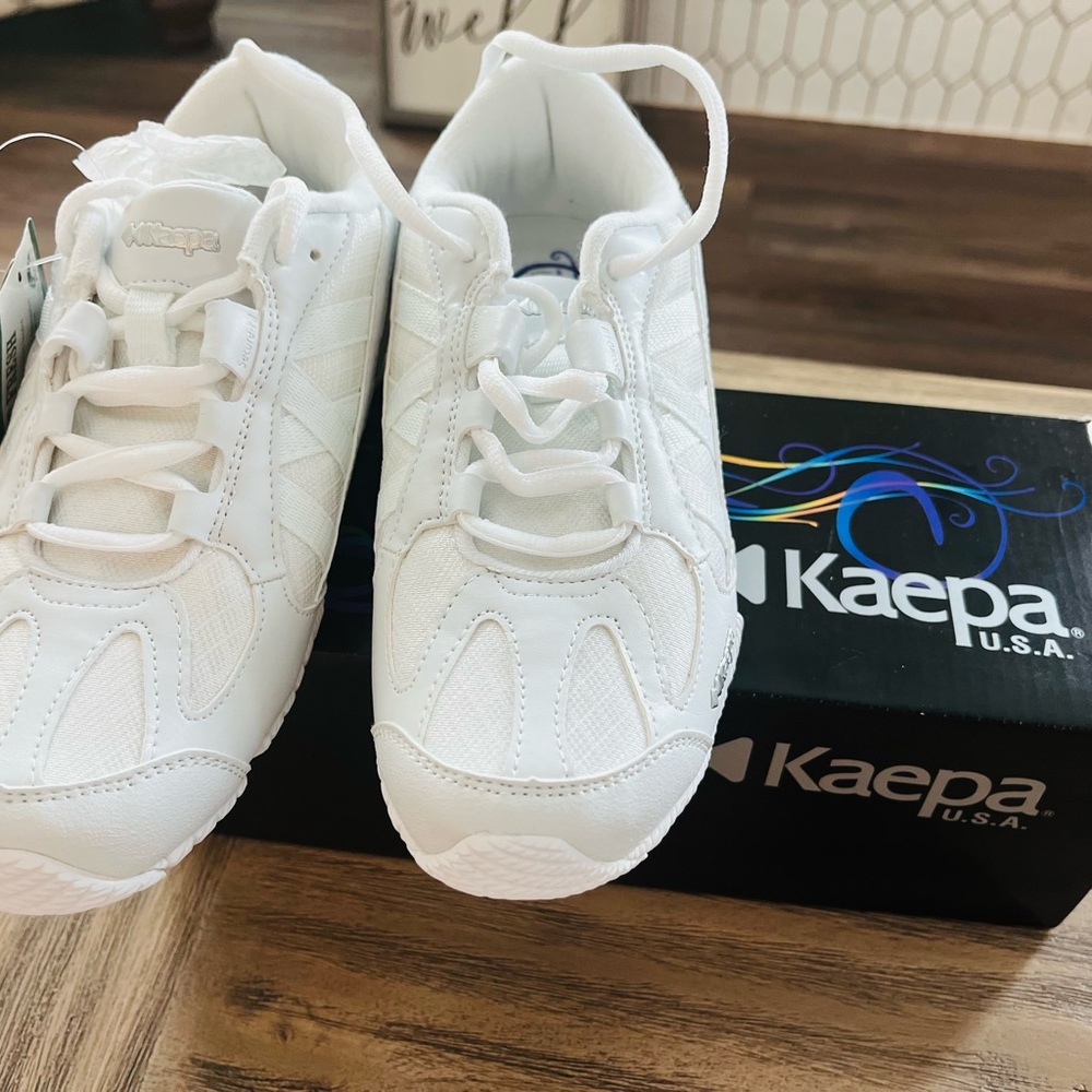 *BRAND NEW* Kaepa Cheerleading shoes - Picture 5 of 5